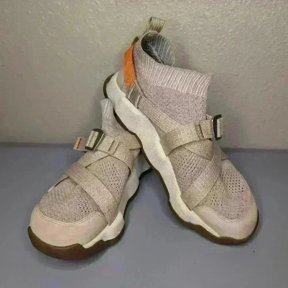 {Chaco} Size 7 Spice Zronin Multi Sport Sneakers Blush Pink Orange Strappy Shoes - Picture 2 of 10